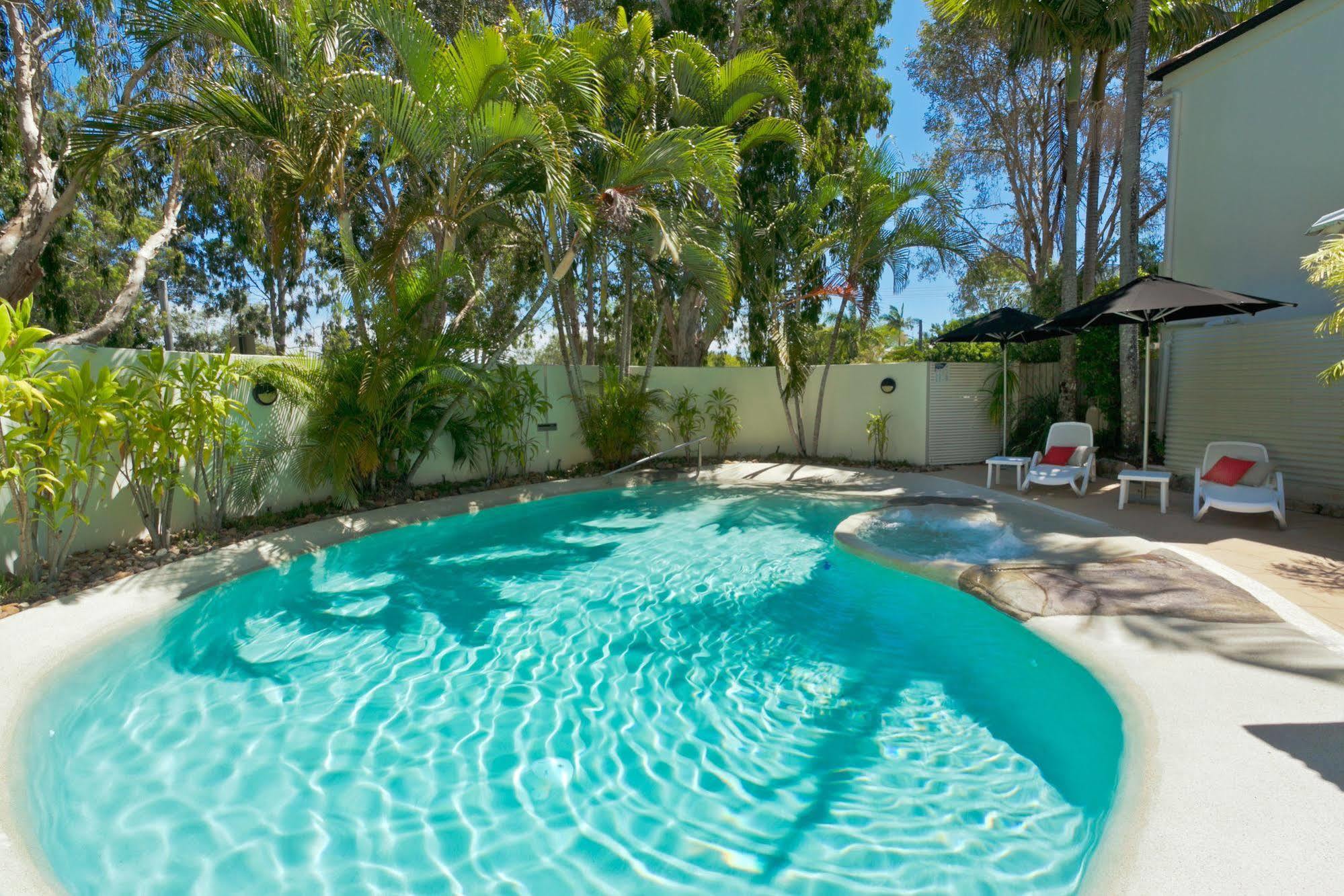 נוסוויל Noosa Riviera Resort מראה חיצוני תמונה