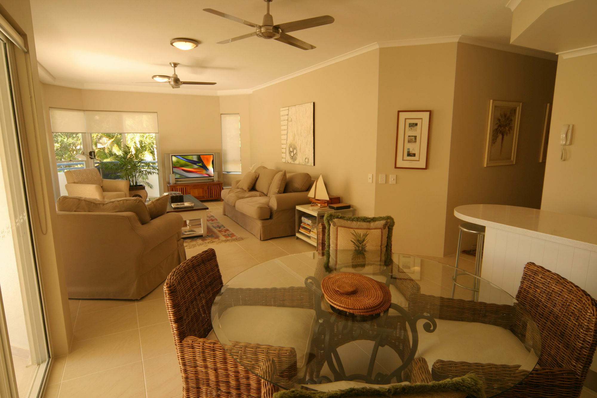 נוסוויל Noosa Riviera Resort מראה חיצוני תמונה